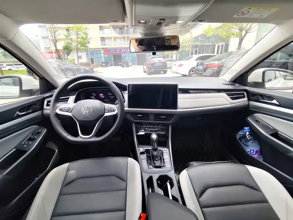 Volkswagen Bora — фото 4