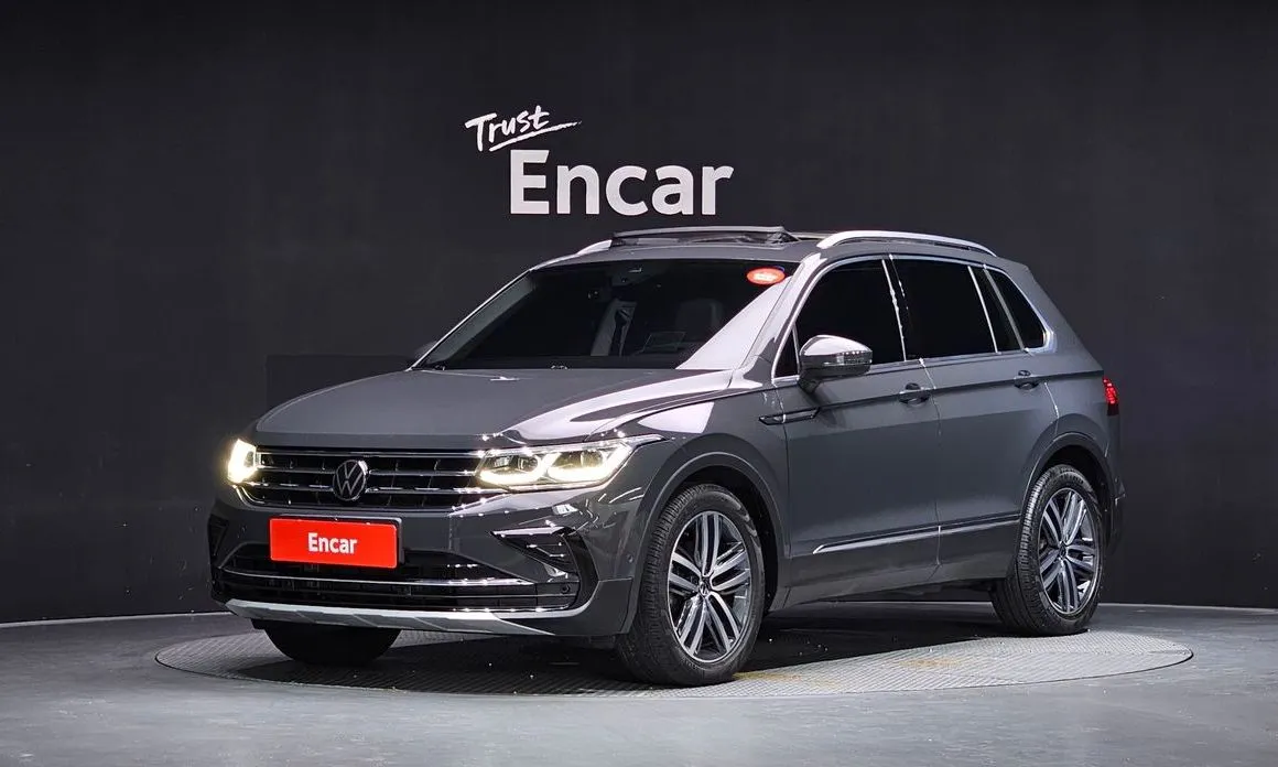 Volkswagen Tiguan — фото 1