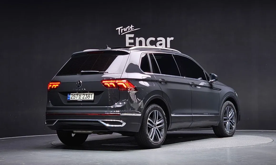 Volkswagen Tiguan — фото 3