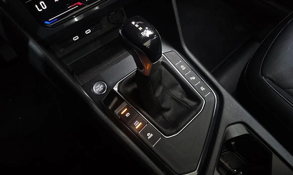 Volkswagen Tiguan — фото 5