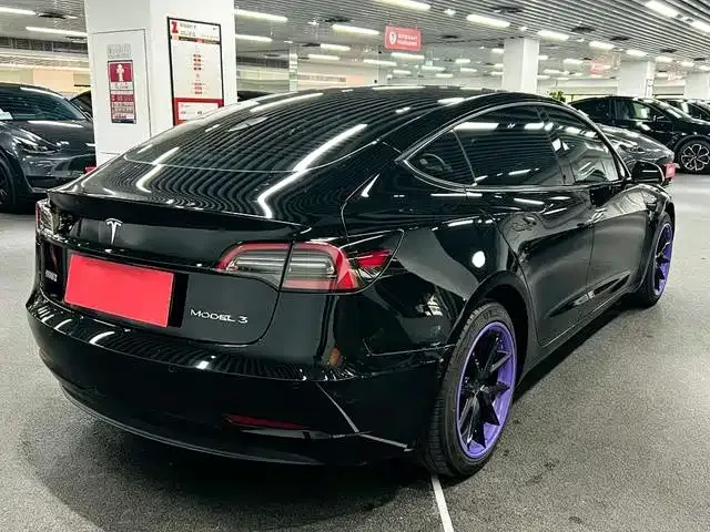 Tesla Model 3 — фото 7