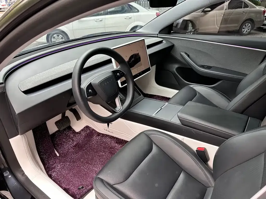 Tesla Model 3 — фото 2