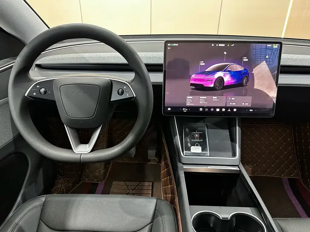 Tesla Model Y — фото 3