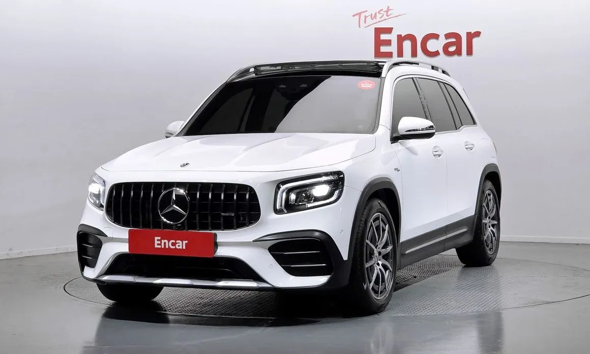 Mercedes-Benz GLB-Class — фото 1