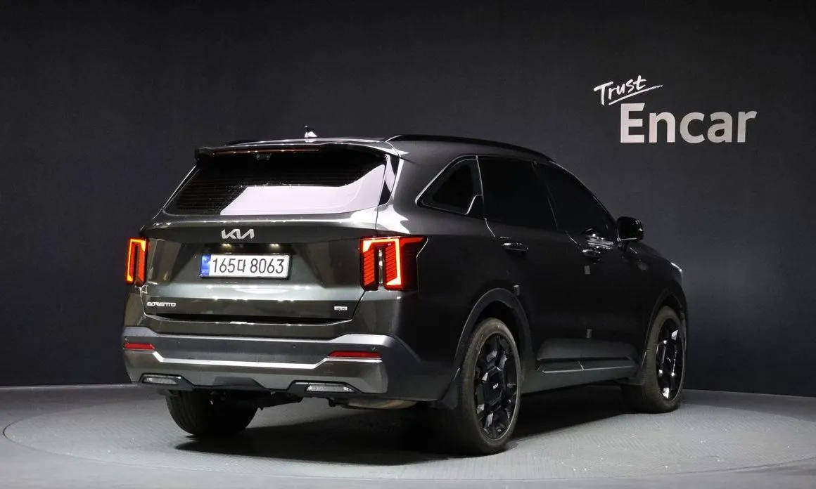 Kia Sorento — фото 4