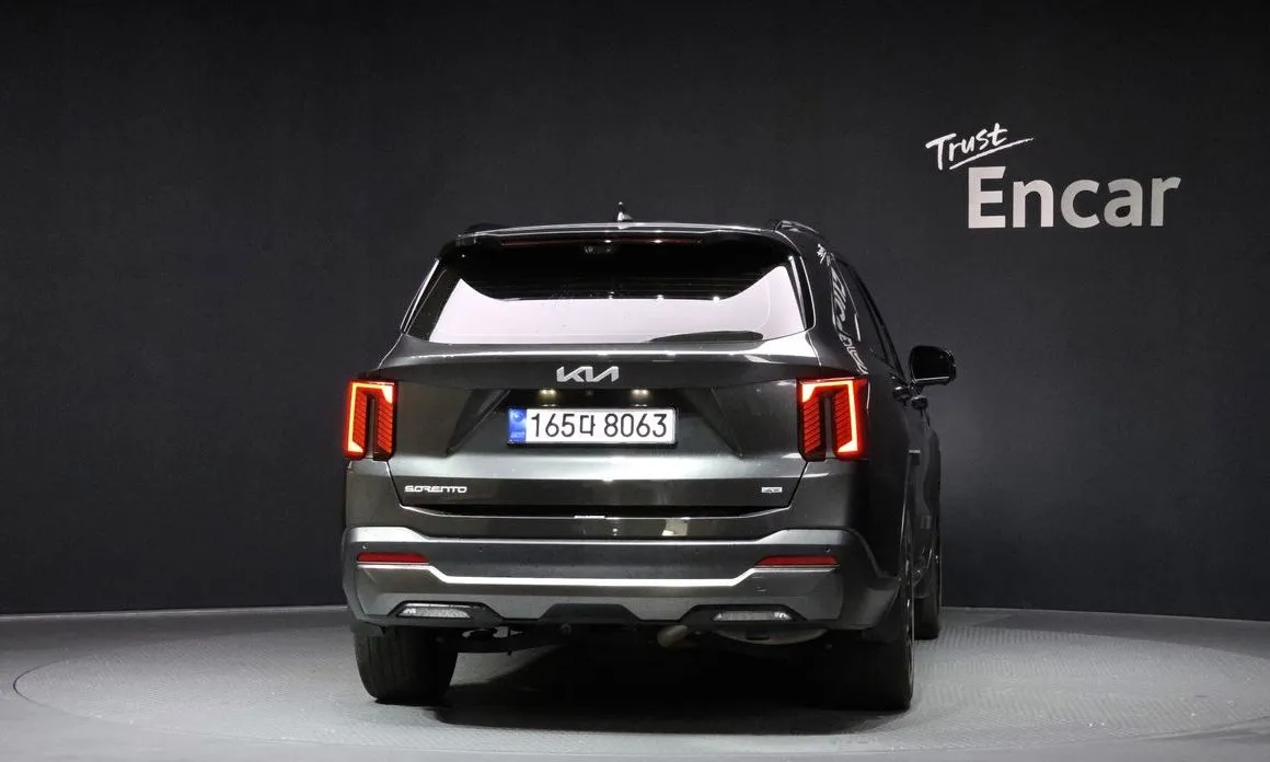 Kia Sorento — фото 3