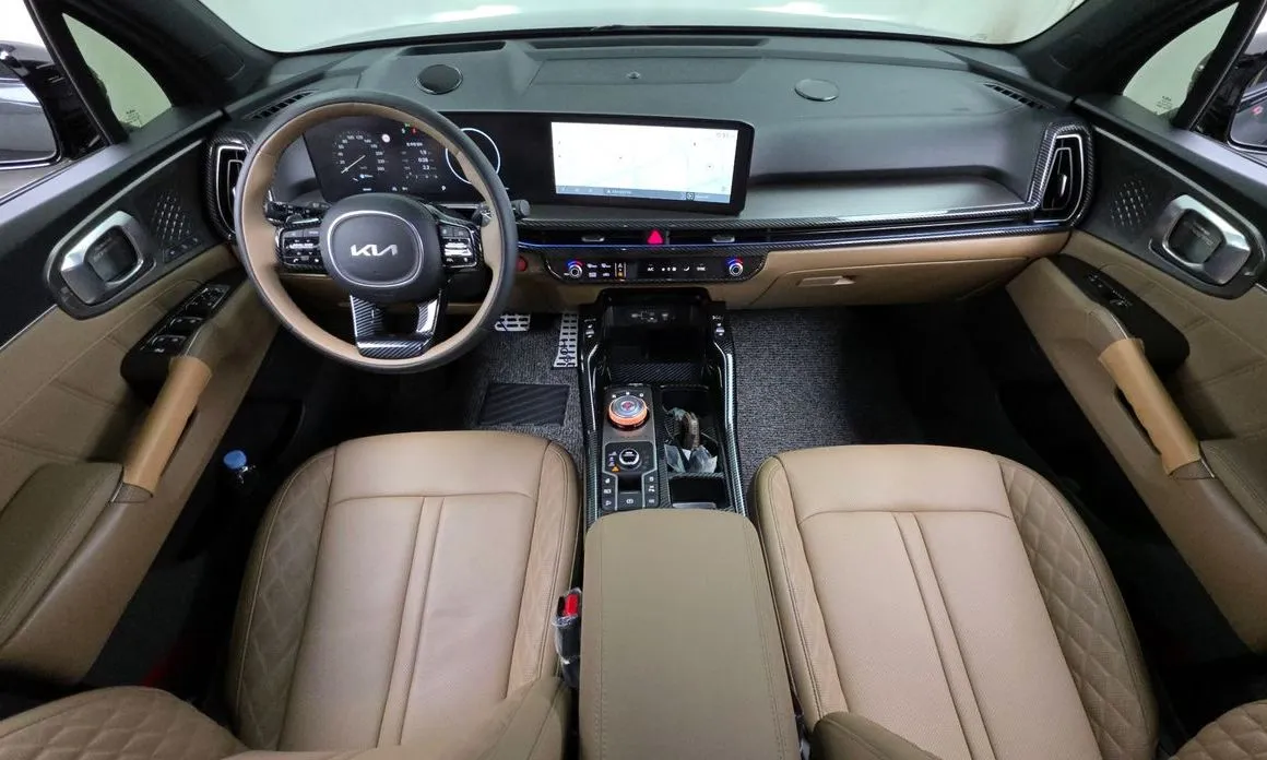 Kia Sorento — фото 8