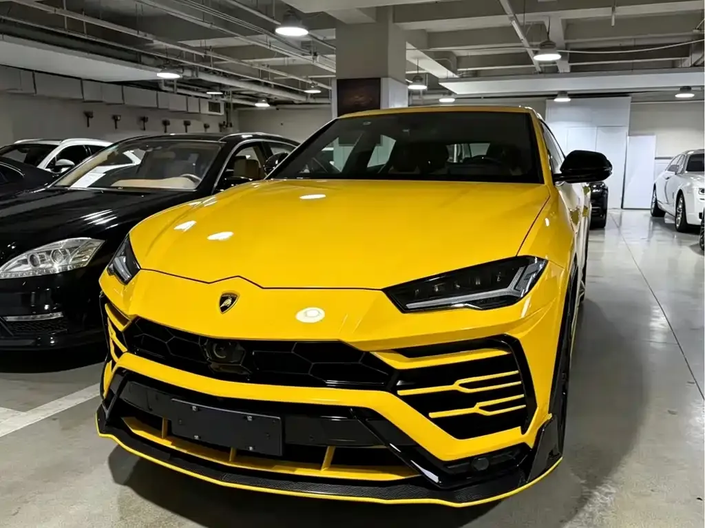Lamborghini Urus — фото 3
