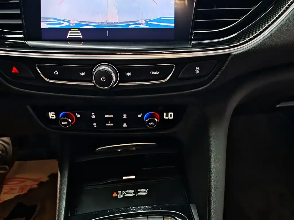 Buick Regal — фото 10