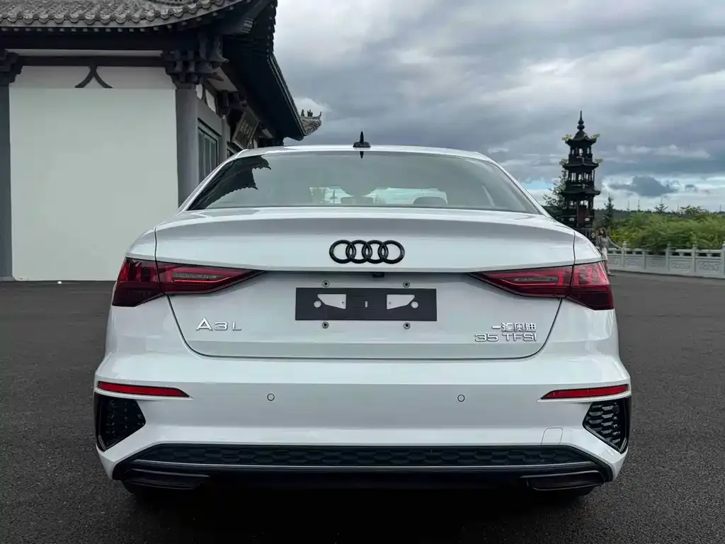 Audi A3 — фото 8