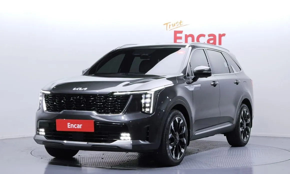 Kia Sorento — фото 1