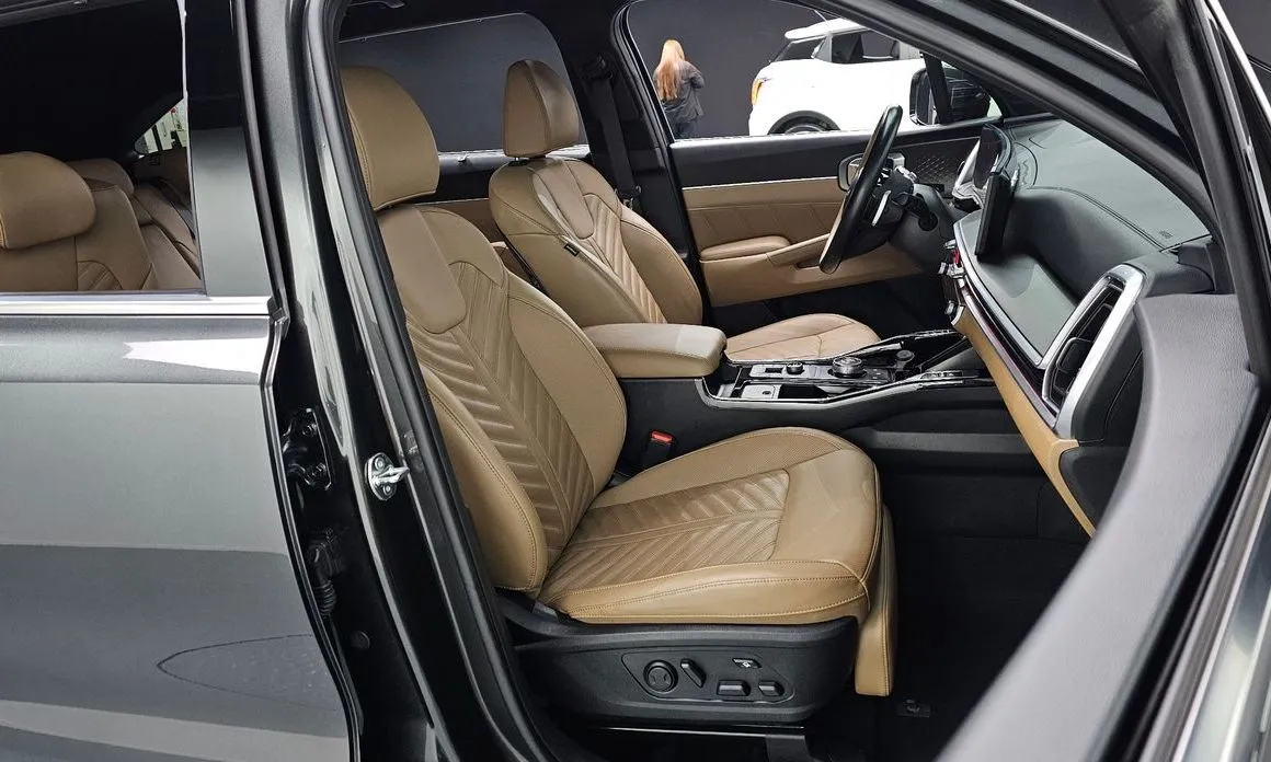 Kia Sorento — фото 9