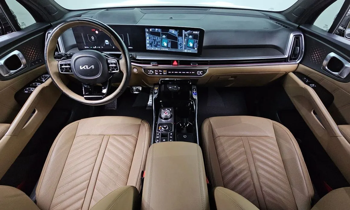 Kia Sorento — фото 10