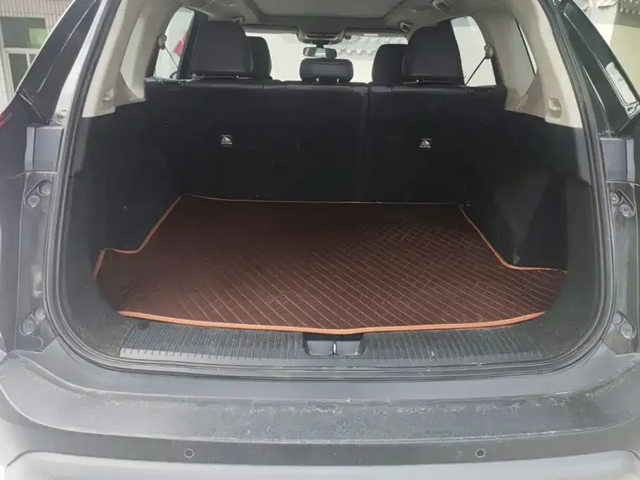 Nissan X-Trail — фото 10