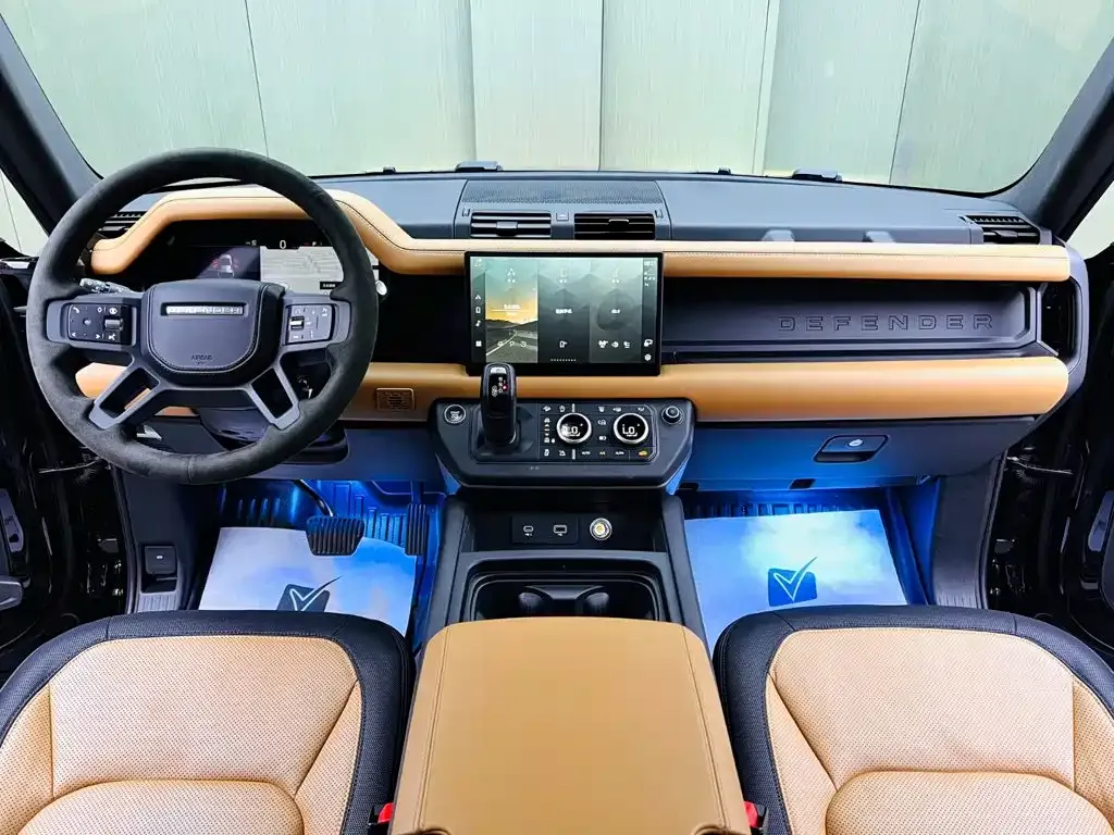 Land Rover Defender — фото 7