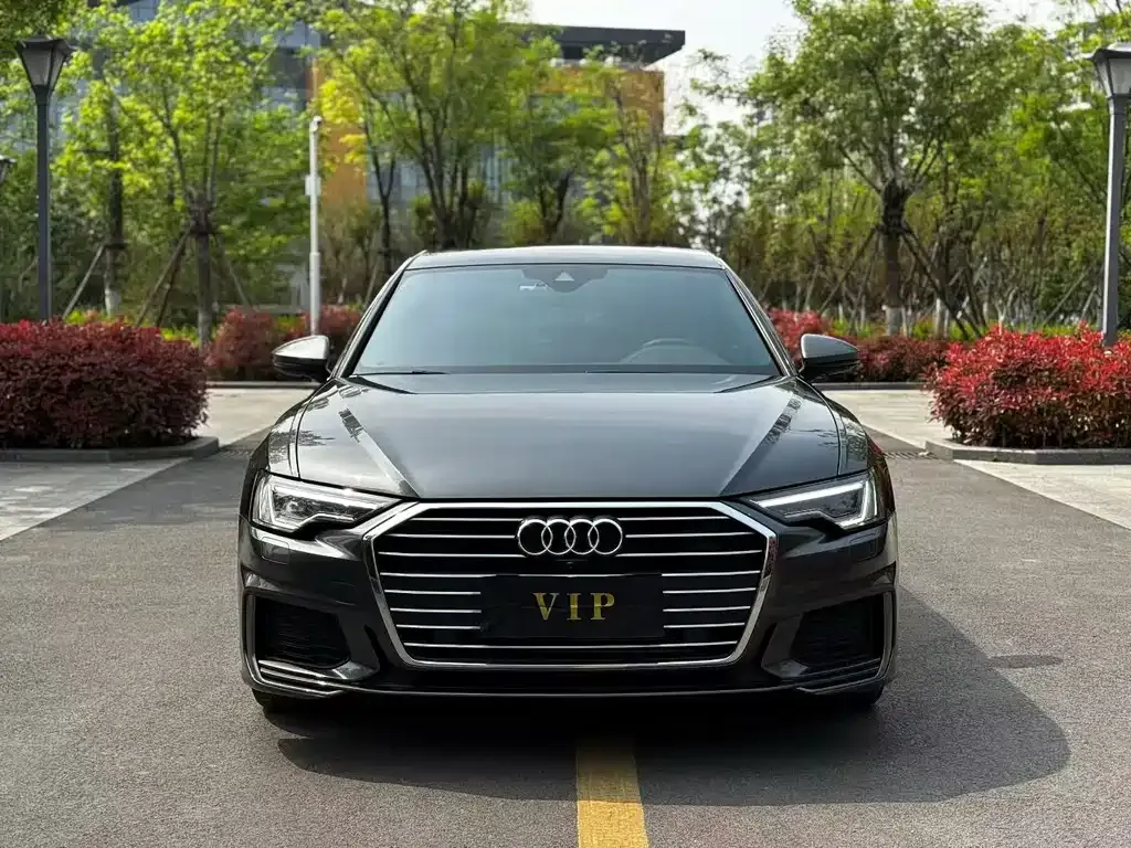 Audi A6L — фото 7