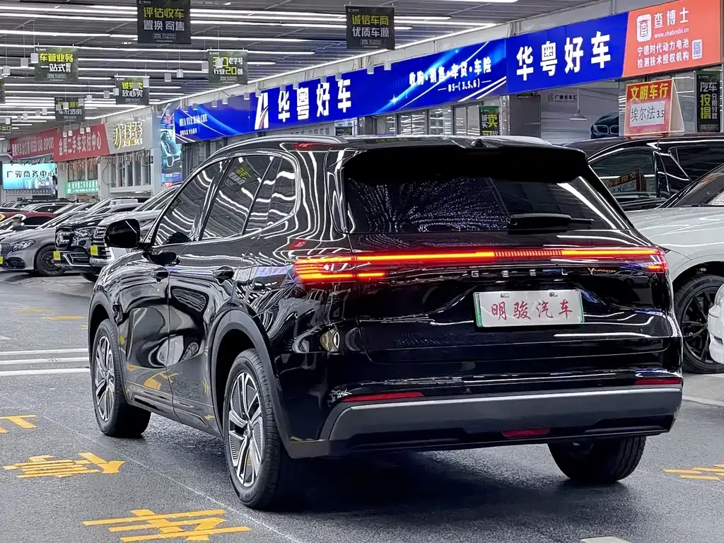 Geely Galaxy Xingjian 7 — фото 6