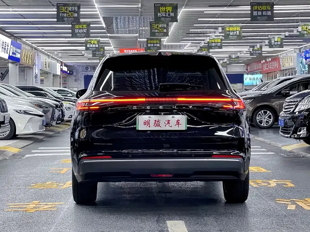 Geely Galaxy Xingjian 7 — фото 8