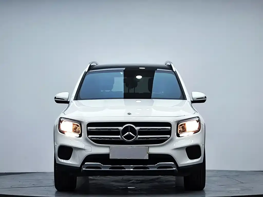 Mercedes-Benz GLB — фото 3