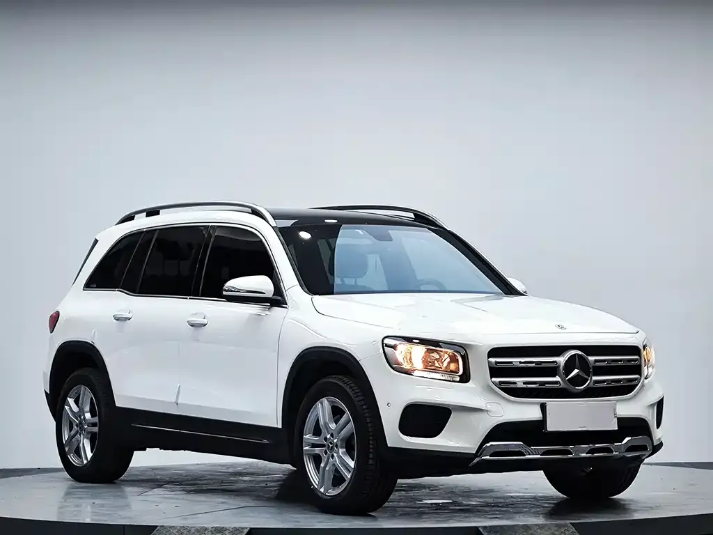 Mercedes-Benz GLB — фото 2
