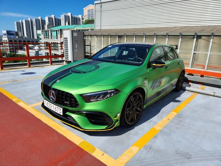 Mercedes-Benz A-Class — фото 1