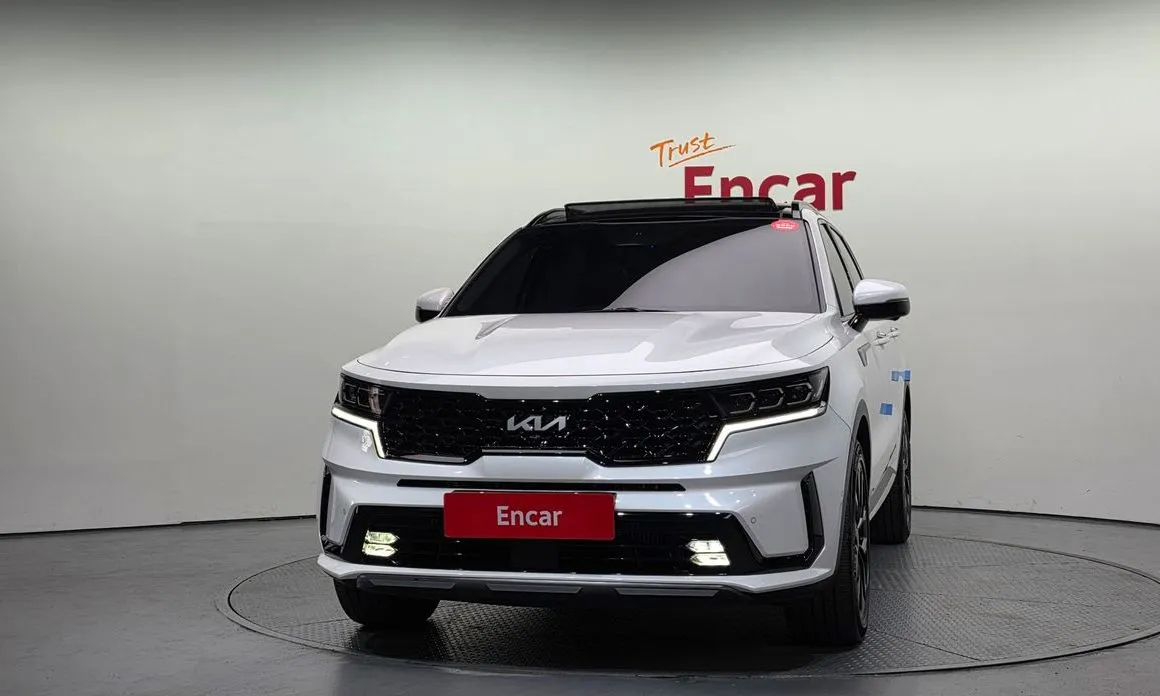 Kia Sorento — фото 6