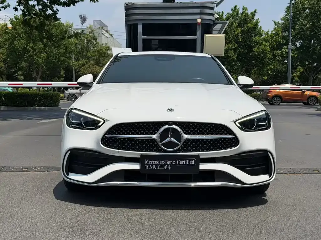 Mercedes-Benz C-Class — фото 10