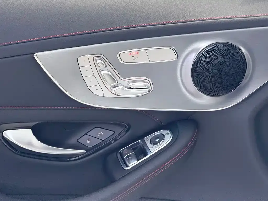 Mercedes-Benz C-Class (Import) — фото 2