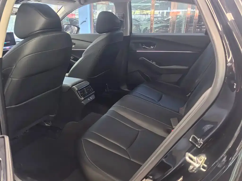 Honda Accord — фото 2