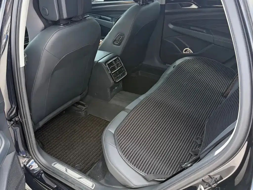 Volkswagen Passat — фото 3