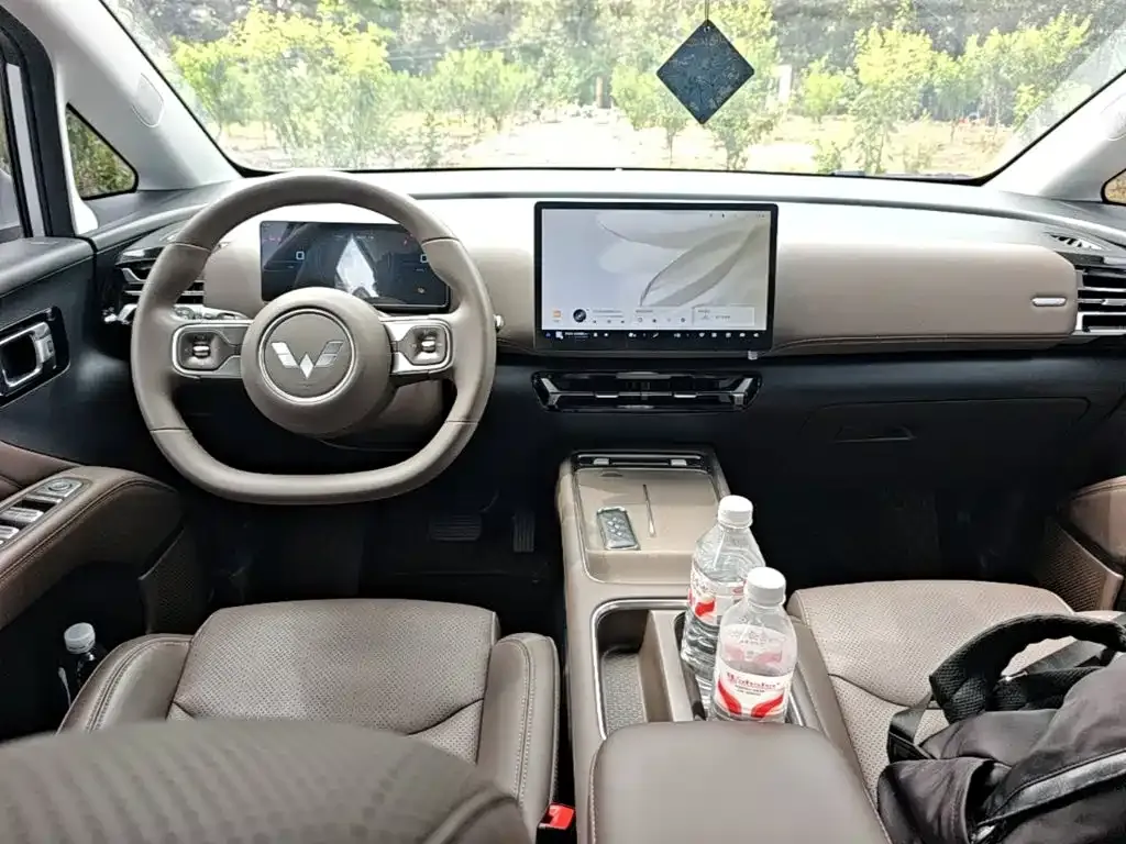 Wuling Starlight 730 New Energy — фото 4