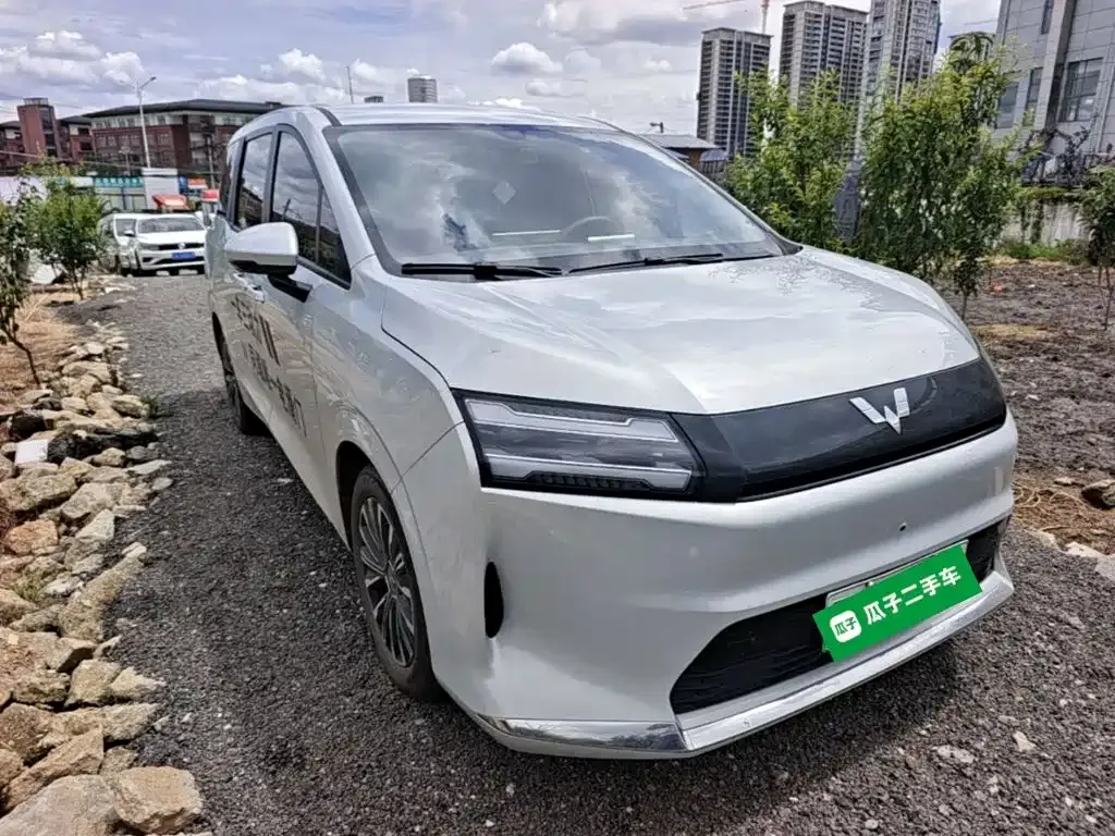 Wuling Starlight 730 New Energy — фото 8