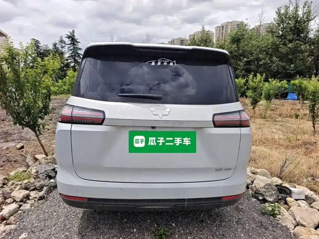 Wuling Starlight 730 New Energy — фото 3
