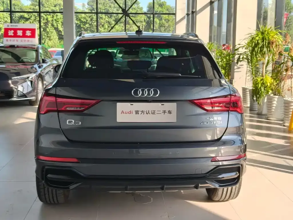 Audi Q3 — фото 5