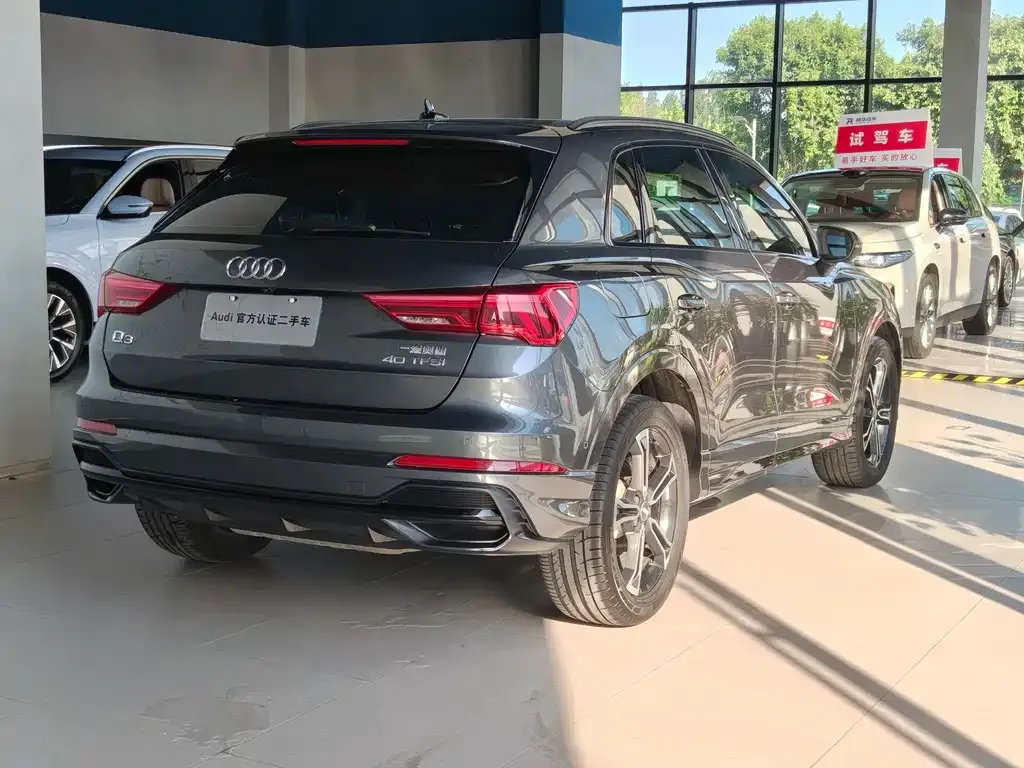 Audi Q3 — фото 3
