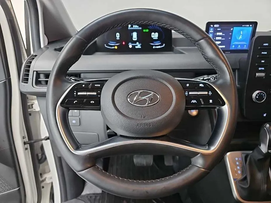 Hyundai Staria — фото 9