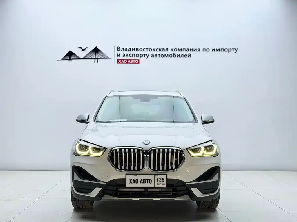 BMW X1 — фото 7
