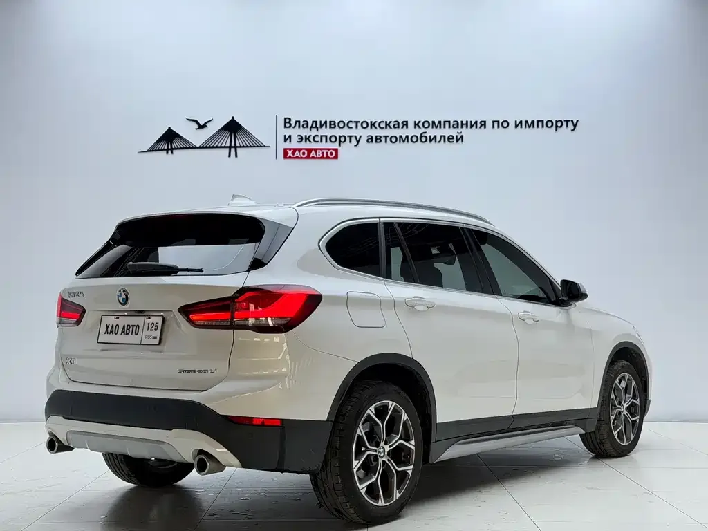 BMW X1 — фото 3