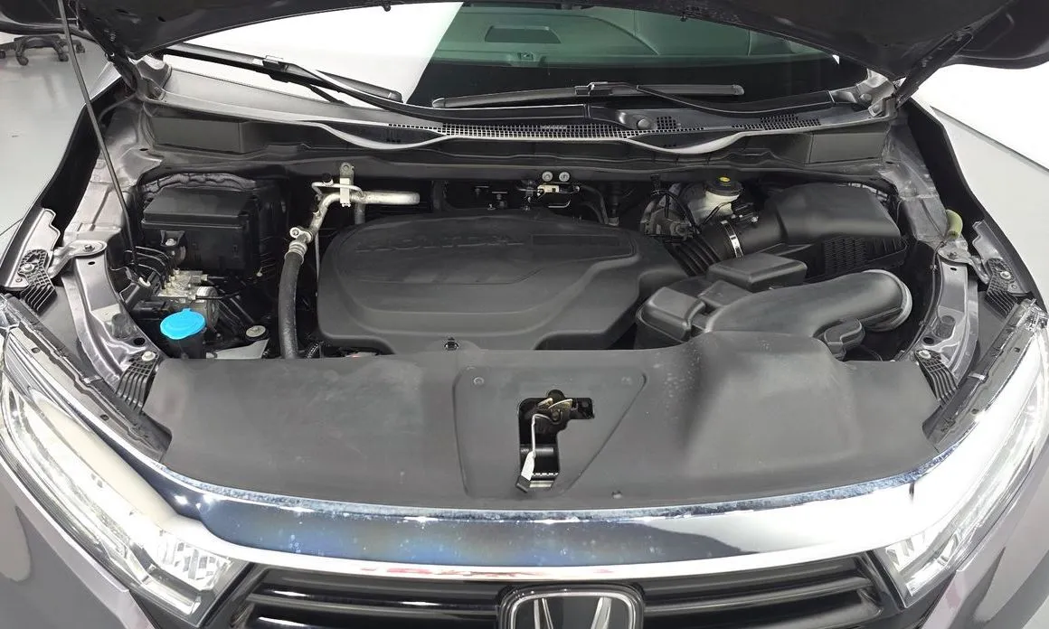 Honda Odyssey — фото 10