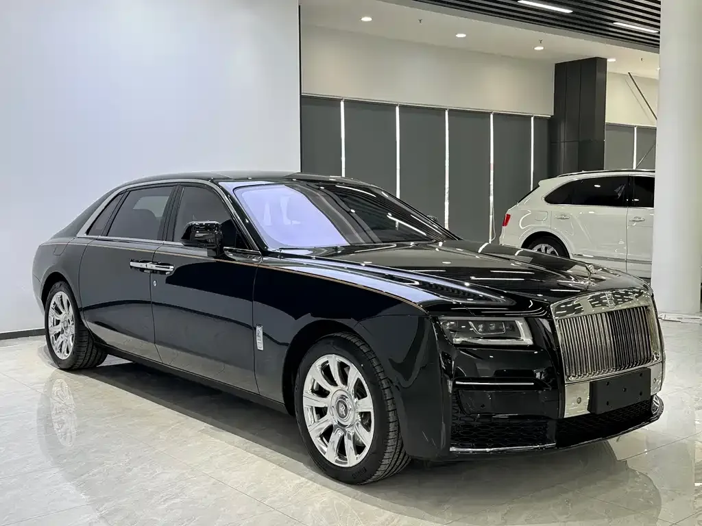 Rolls-Royce Ghost — фото 5