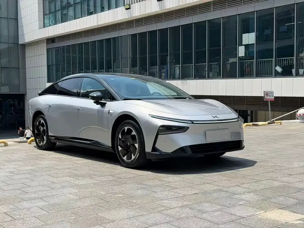 XPeng P7+ — фото 10