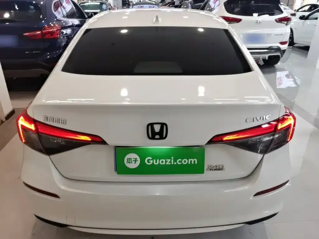 Honda Civic — фото 9