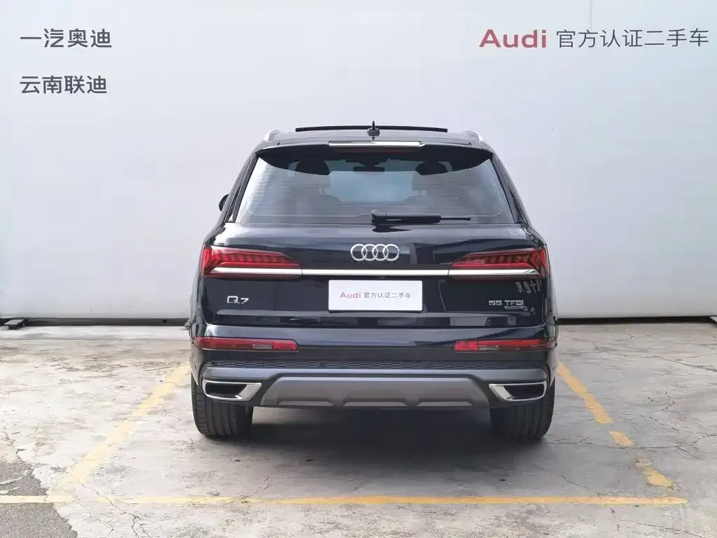 Audi Q7 — фото 2