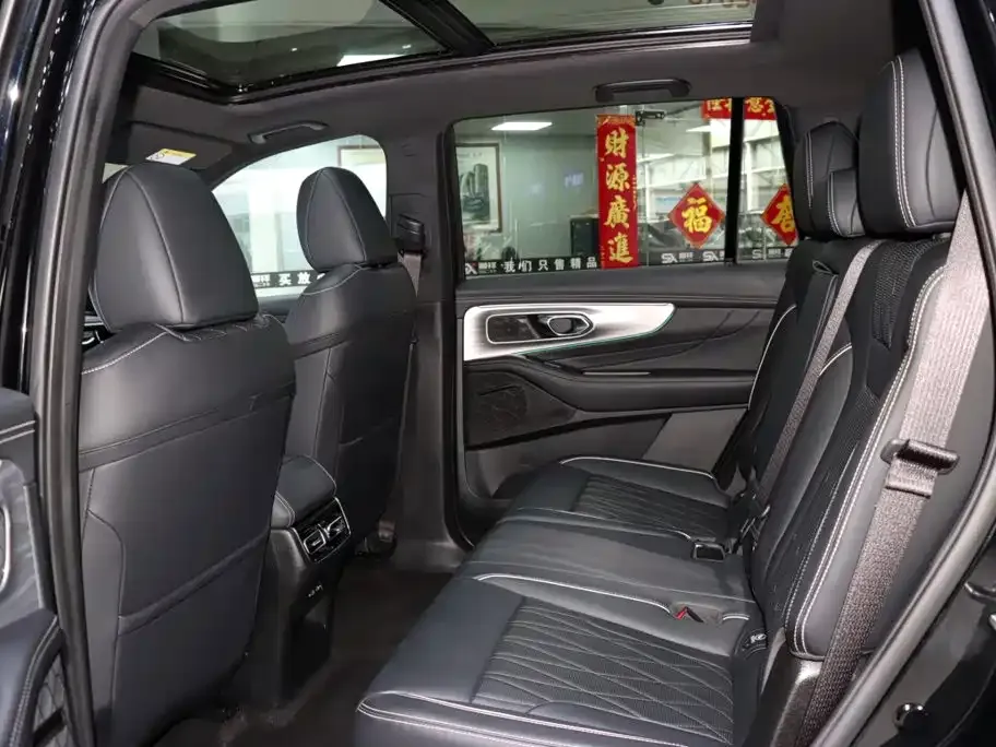 GAC Motor Trumpchi GS8 — фото 10