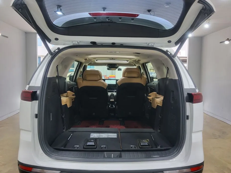 Kia Carnival — фото 2