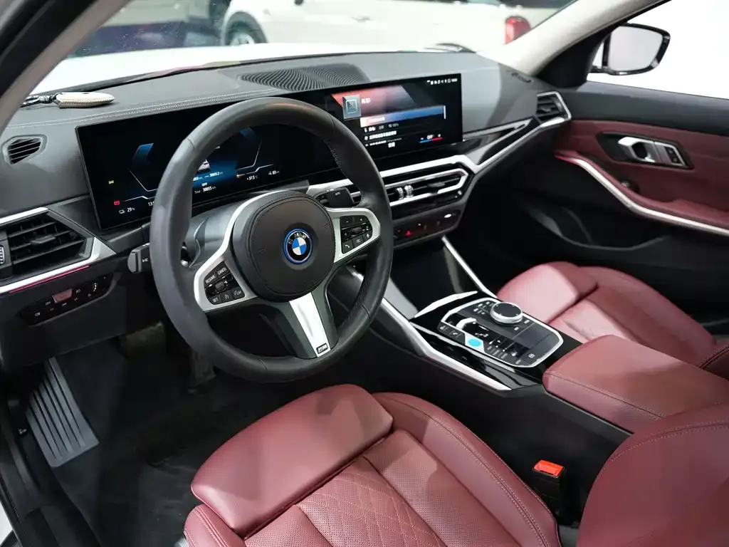 BMW i3 — фото 8