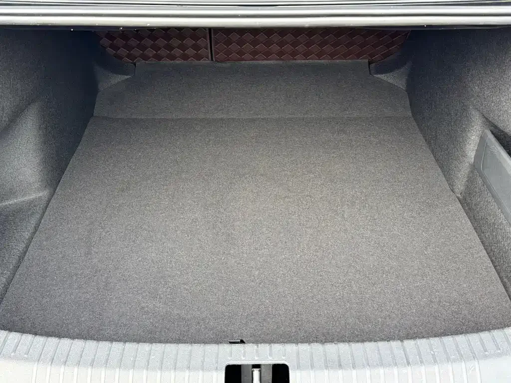 Volkswagen Passat — фото 9