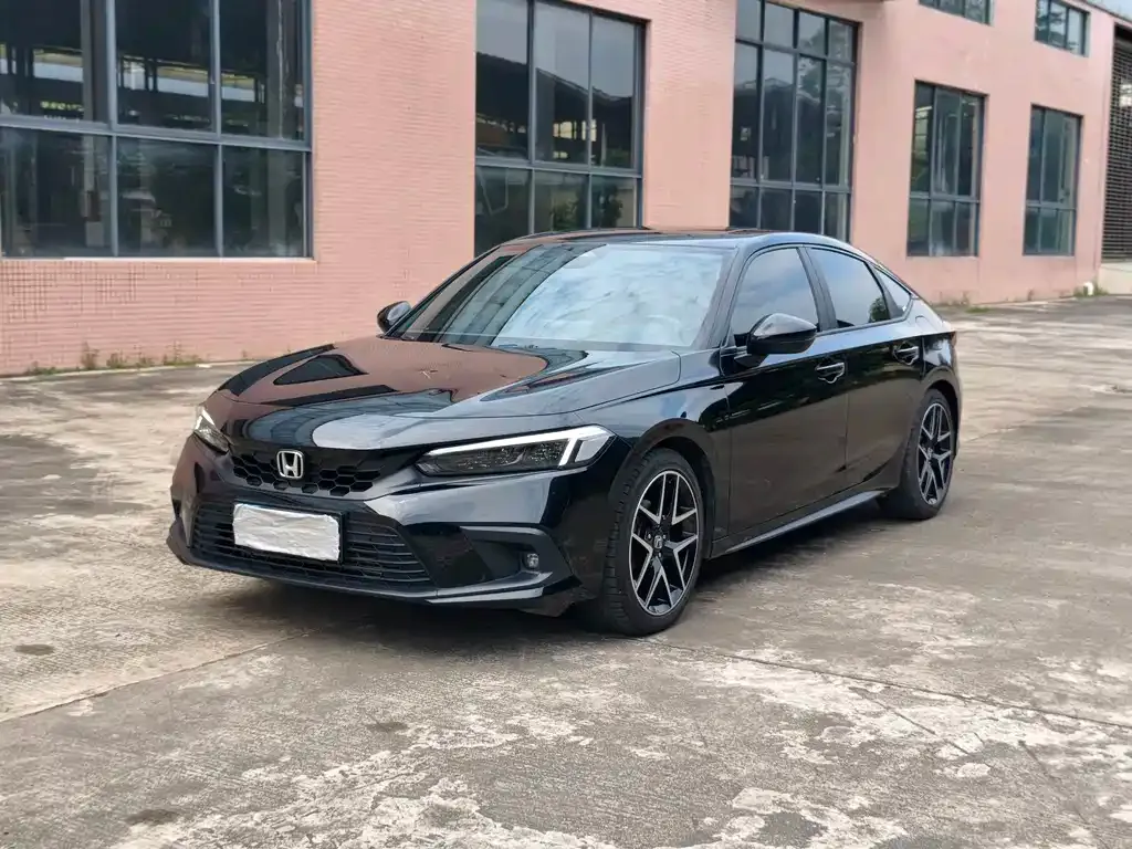 Honda Civic — фото 1