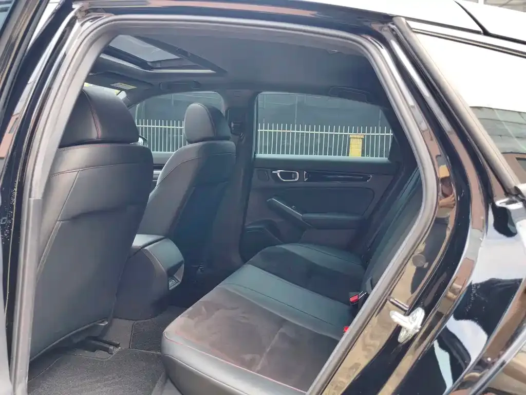 Honda Civic — фото 2