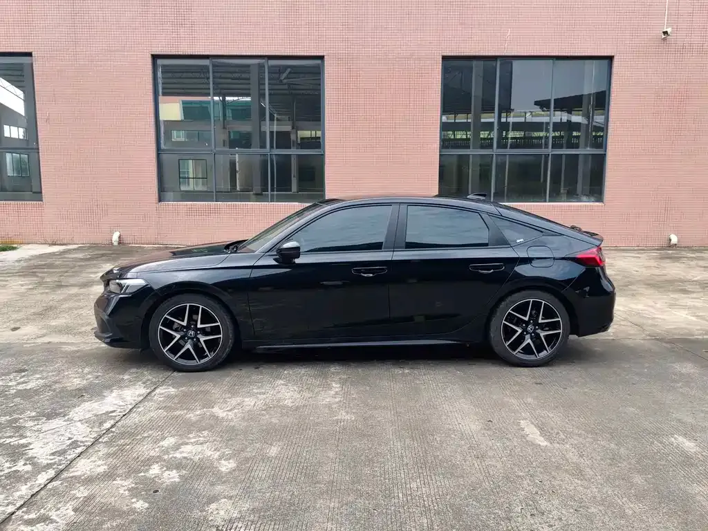 Honda Civic — фото 8